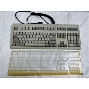 VTG Retro KEYBOARD BTC-5339R 5-Pin DIN AT w/Protective Case Taiwan ROC Untested